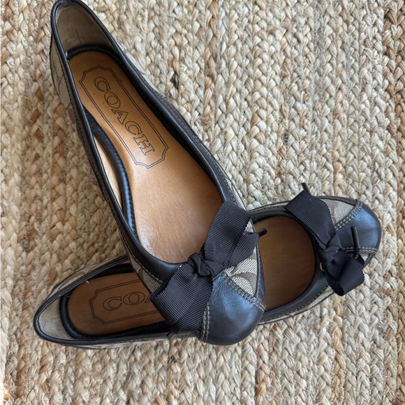 💋🤎COACH Ballet Slip Ons - Picture 7 of 8